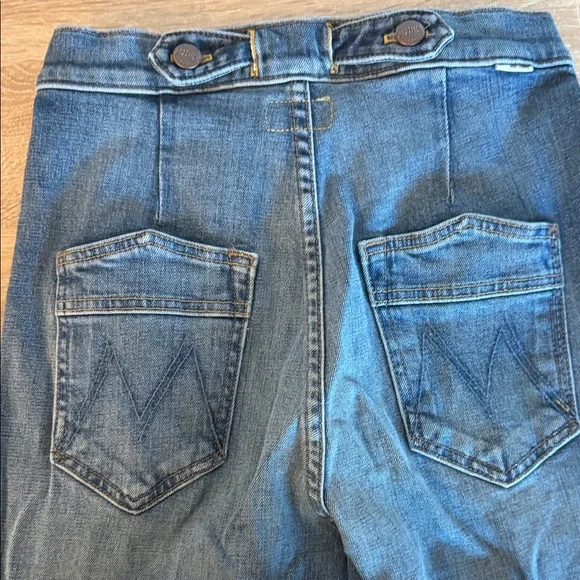 MOTHER Straight-Leg High-Rise Jeans in Dark Blue Fade - Picture 5 of 6